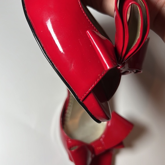 Red large bow heels - Picture 8 of 9